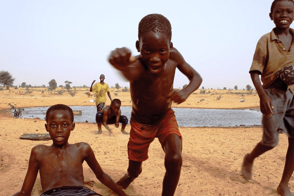 Estoy-Aca-Mangi-Fi-fotograma-3