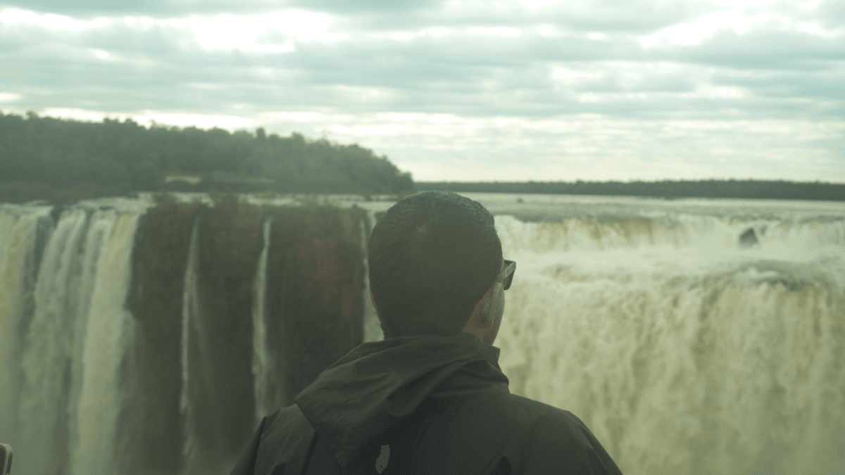 ¿Que-hago-en-este-mundo-tan-visual_-Manuel-Embalse