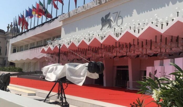 Confirman Venecia, aunque en una versión reducida