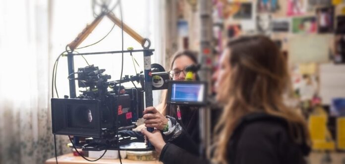 Convocatoria del INCAA para desarrollos de proyectos de largometrajes y series cortas