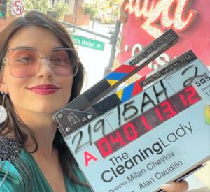 Eva de Dominici coprotagoniza «The cleaning lady», remake estadounidense de «La chica que limpia», desde el lunes 3 en plataformas