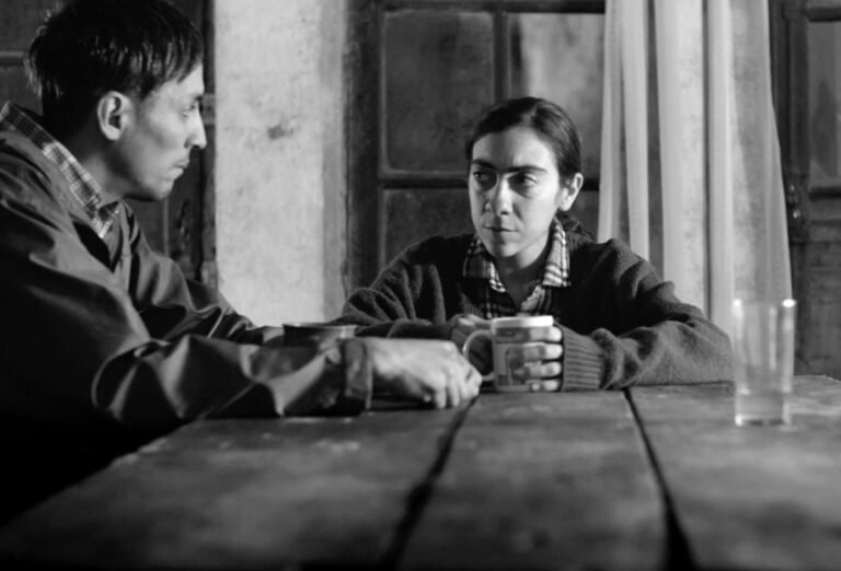 El drama «La calma», ópera prima de ficción de Mariano Cócolo ganadora del FAB, se presenta en el cine Gaumont desde el jueves 26