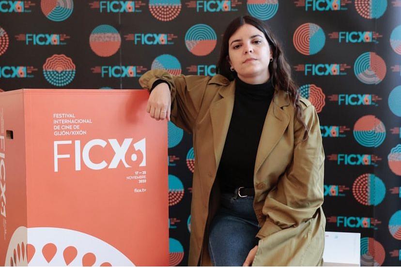 María Aparicio, premio a la mejor dirección en el Festival de Gijón por  "Las cosas indefinidas" - GPS Audiovisual