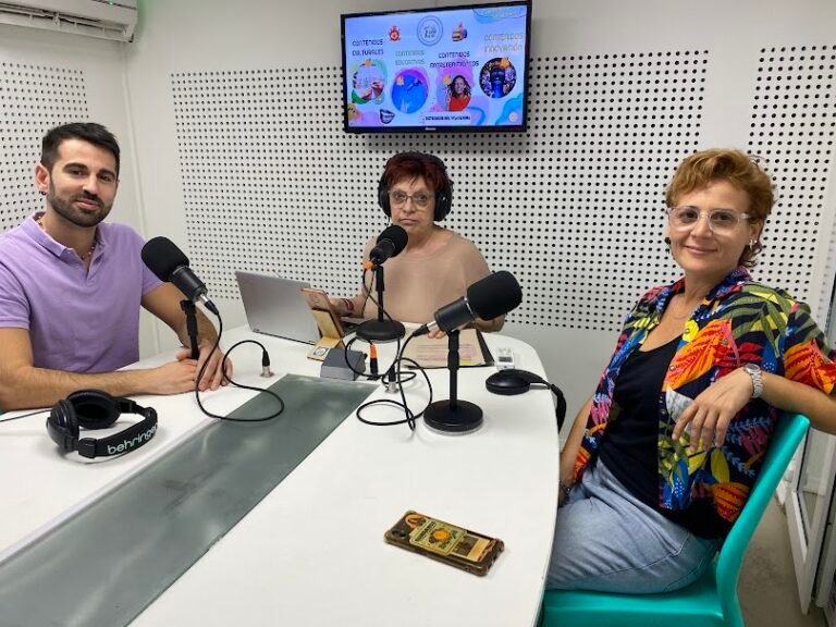 GPS Audiovisual Radio – 19/2/2025: Entrevistas a Valeria Bistagnino-Tomás Eloy Muñoz, Tadeo Pestaña Caro, Ingrid Pelicori