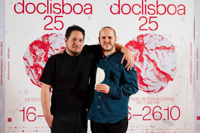 20251025_em_doclisboa_Cerimonia-de-Entrega-de-Premios_srgb-27-scaled